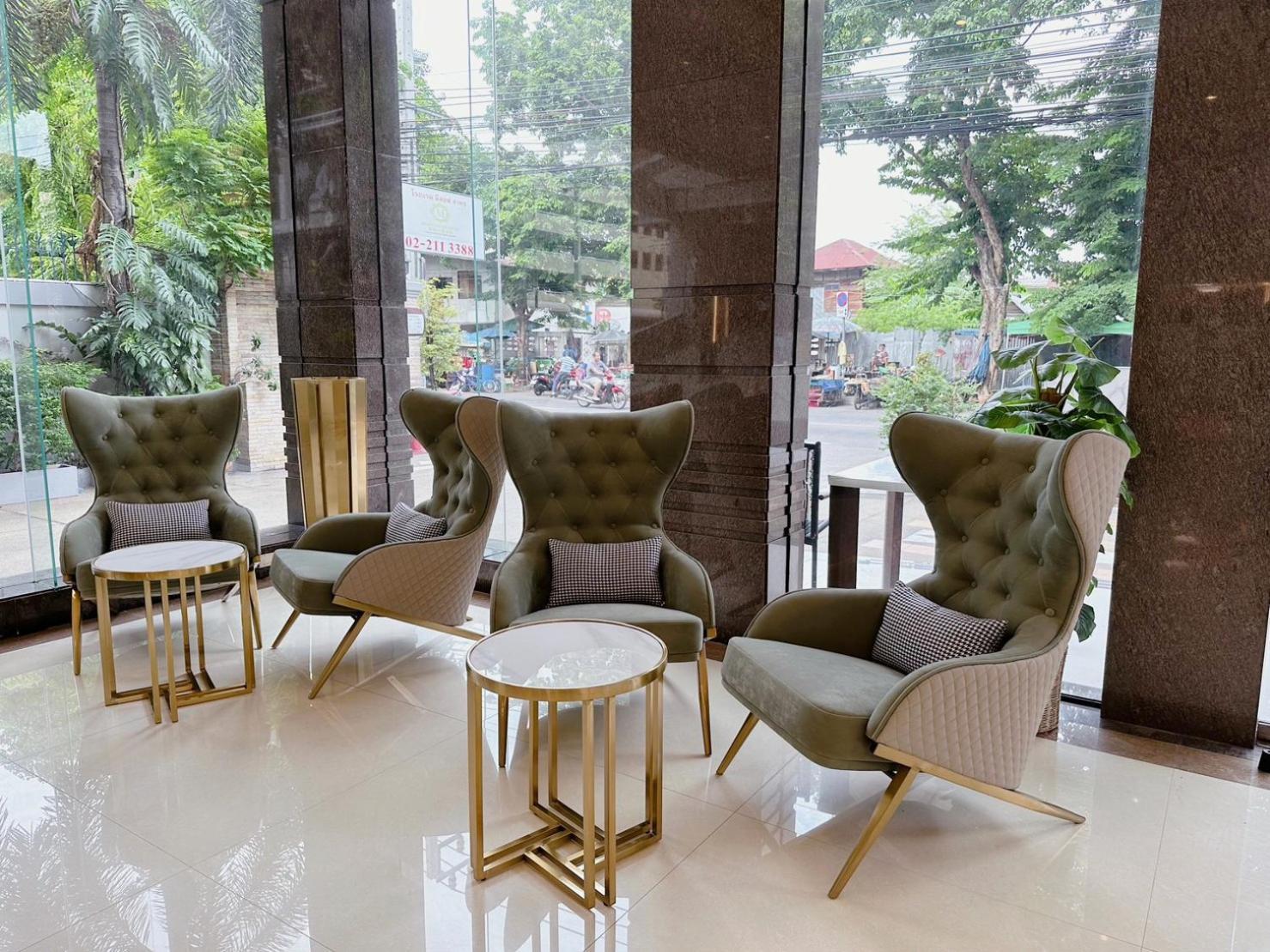 Miloft Sathorn Hotel - Sha Plus Certified Bangkok Exterior photo The lobby of the hotel