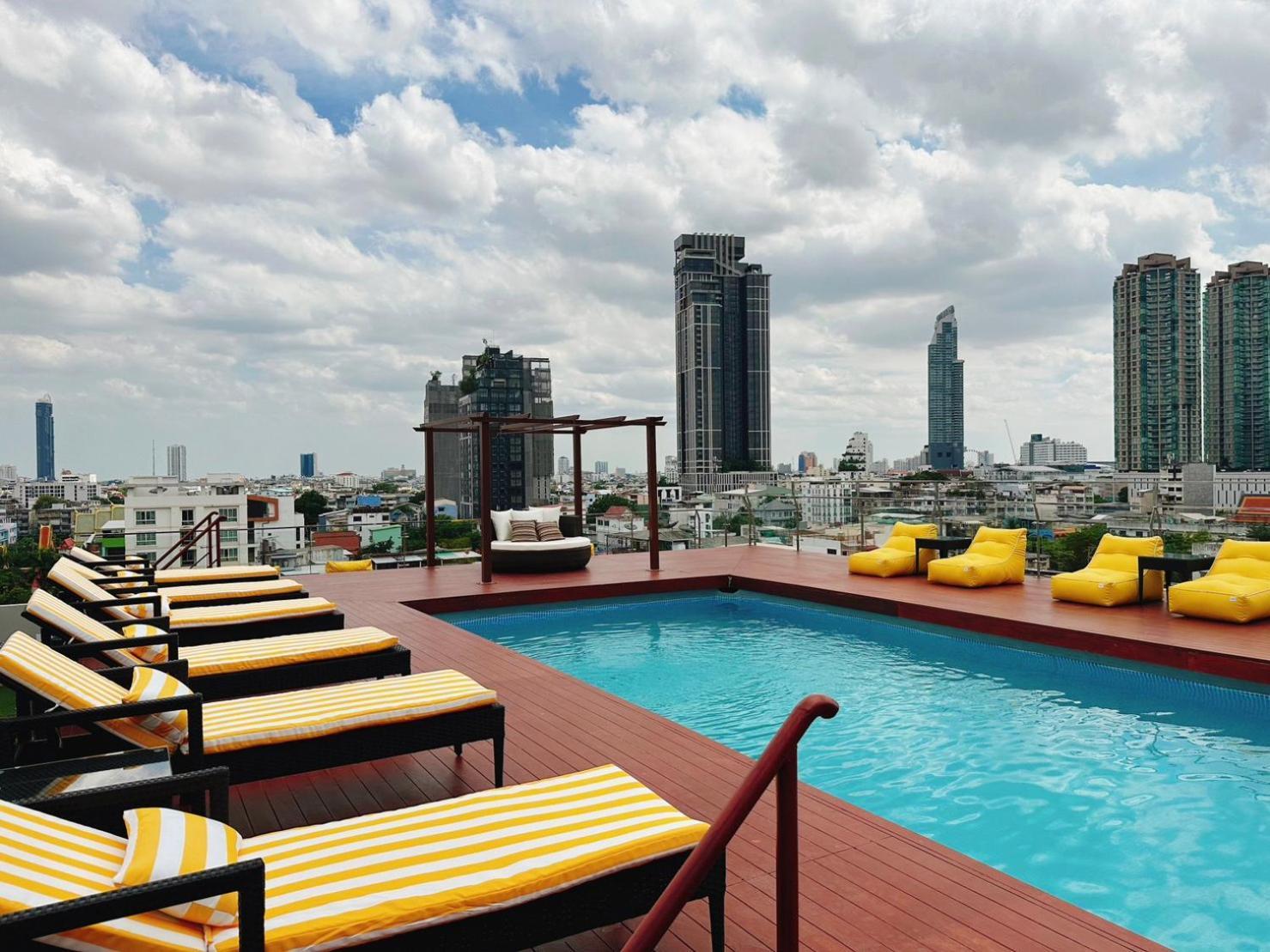 Miloft Sathorn Hotel - Sha Plus Certified Bangkok Exterior photo Rooftop pool at the hotel